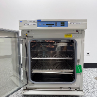 Thermo Forma Series II Water Jacketed CO2 Incubator image 2
